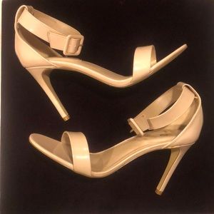 Ankle Strap Heels 9.5. Mix NO. 6